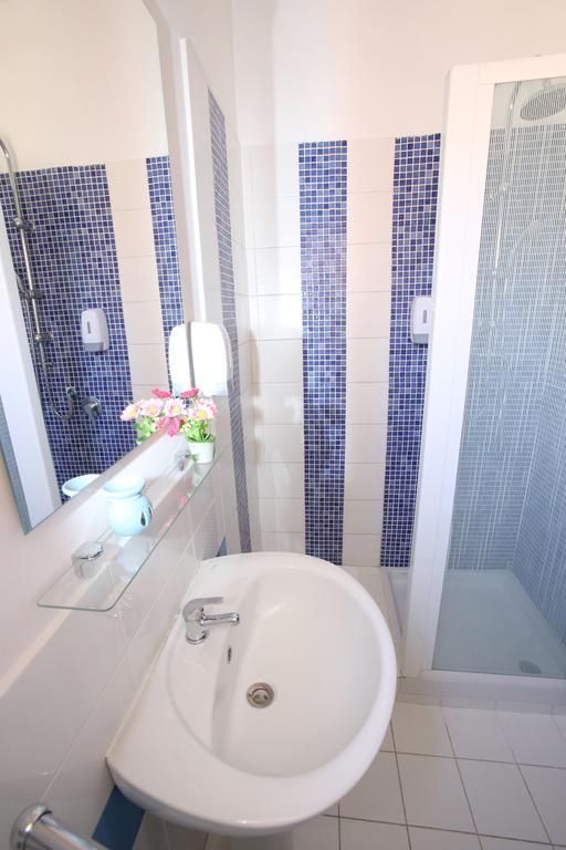 Iris Room Rome Extérieur photo